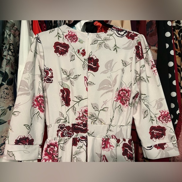 Amazon White Floral Dress - Picture 7 of 10